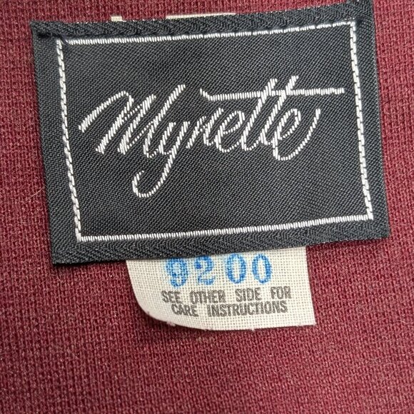 Mynette Long Sleeve Dress w/ Belt Elegant Burgundy Size 12 - Picture 10 of 13